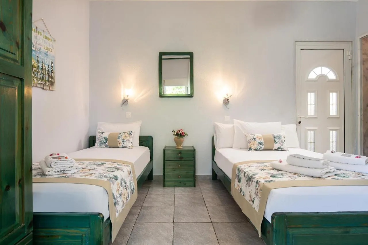 Toroni Paradise Studios Apartment
