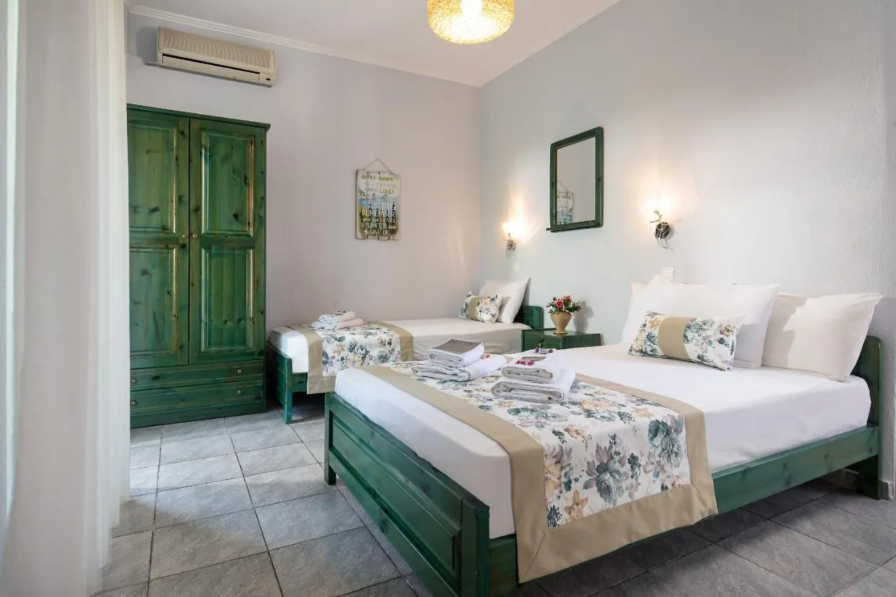 Toroni Paradise Studios 0*,  Greece