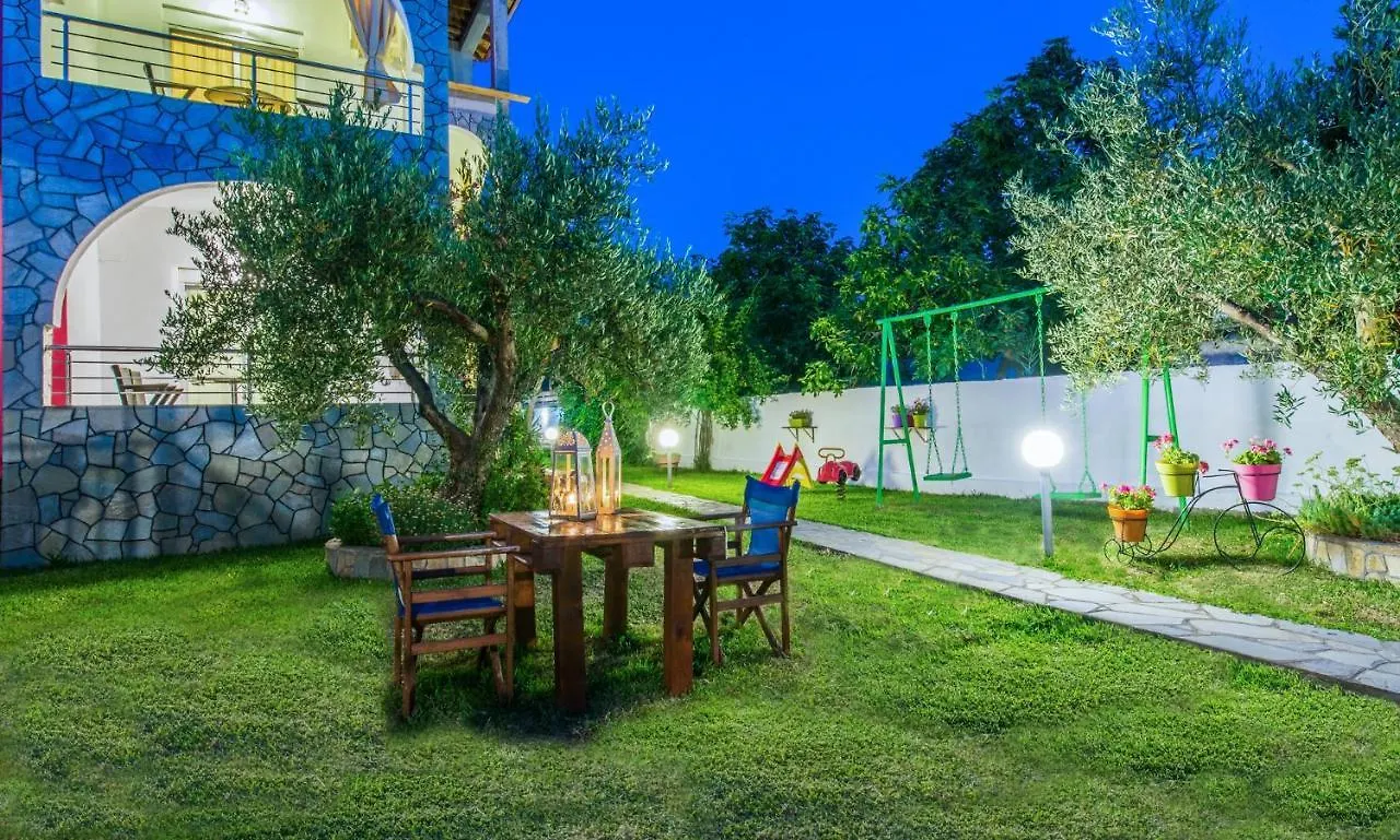 Toroni Paradise Studios 0*,  Greece